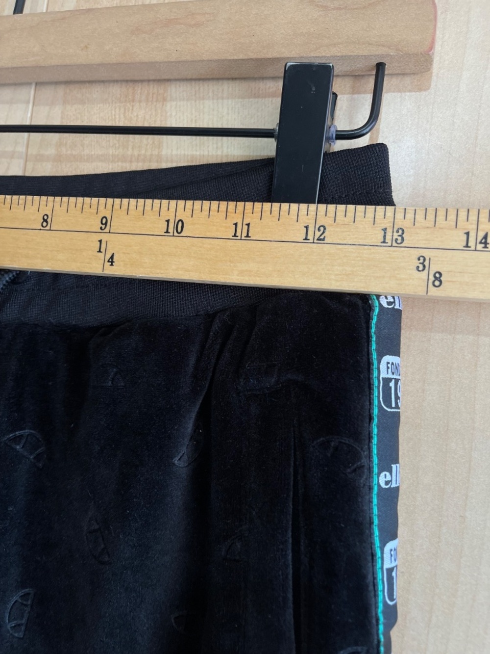 Rare Ellesse Black Velour Track Pants with Logo Patch Y2K - Picture 6 of 10